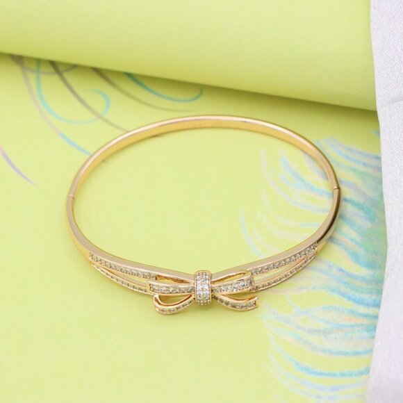 Rose Gold Bow Design Bangle with Sparkling Crystals, XPBL0573 - Picture 5 of 10